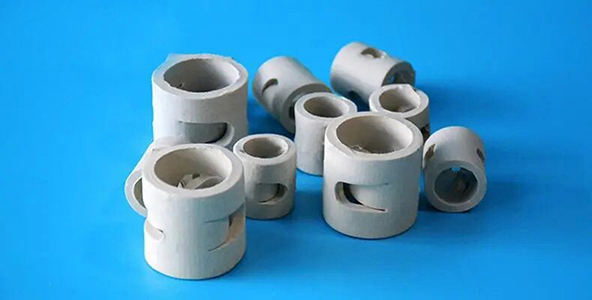 ceramic random packing for fluorine gas treatment